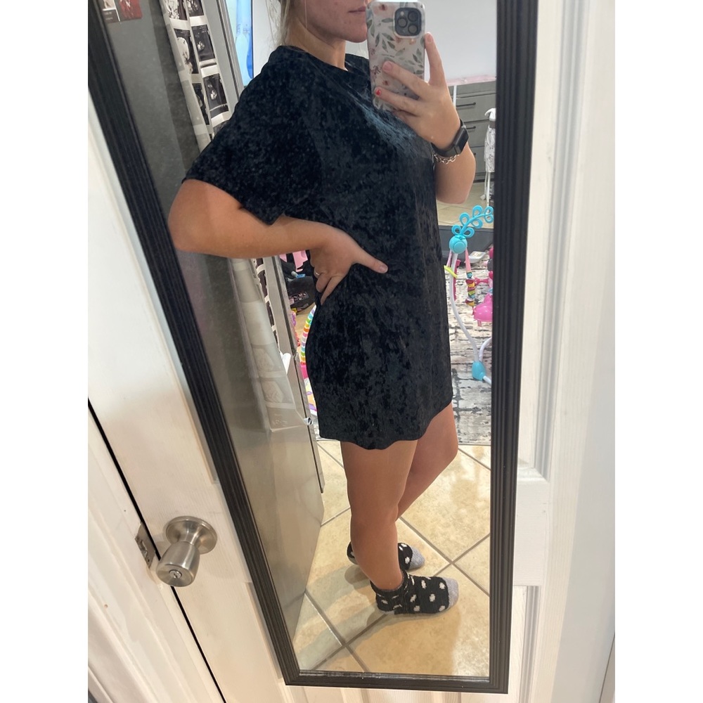 Velvet T-Shirt Dress - Picture 4 of 4